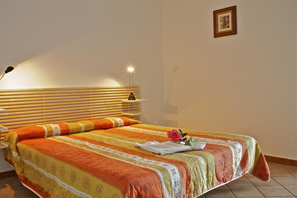 Residence Sol Levante Frascati Kamer foto