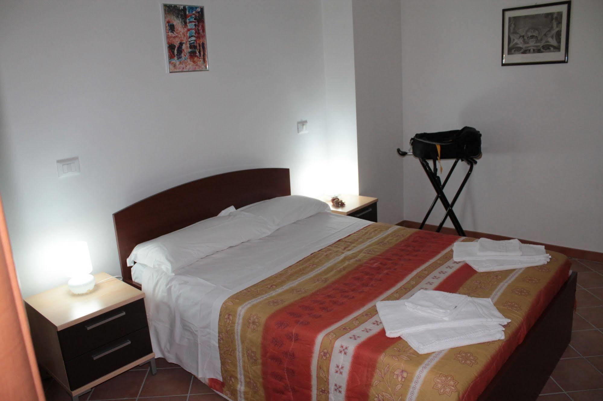 Residence Sol Levante Frascati Buitenkant foto